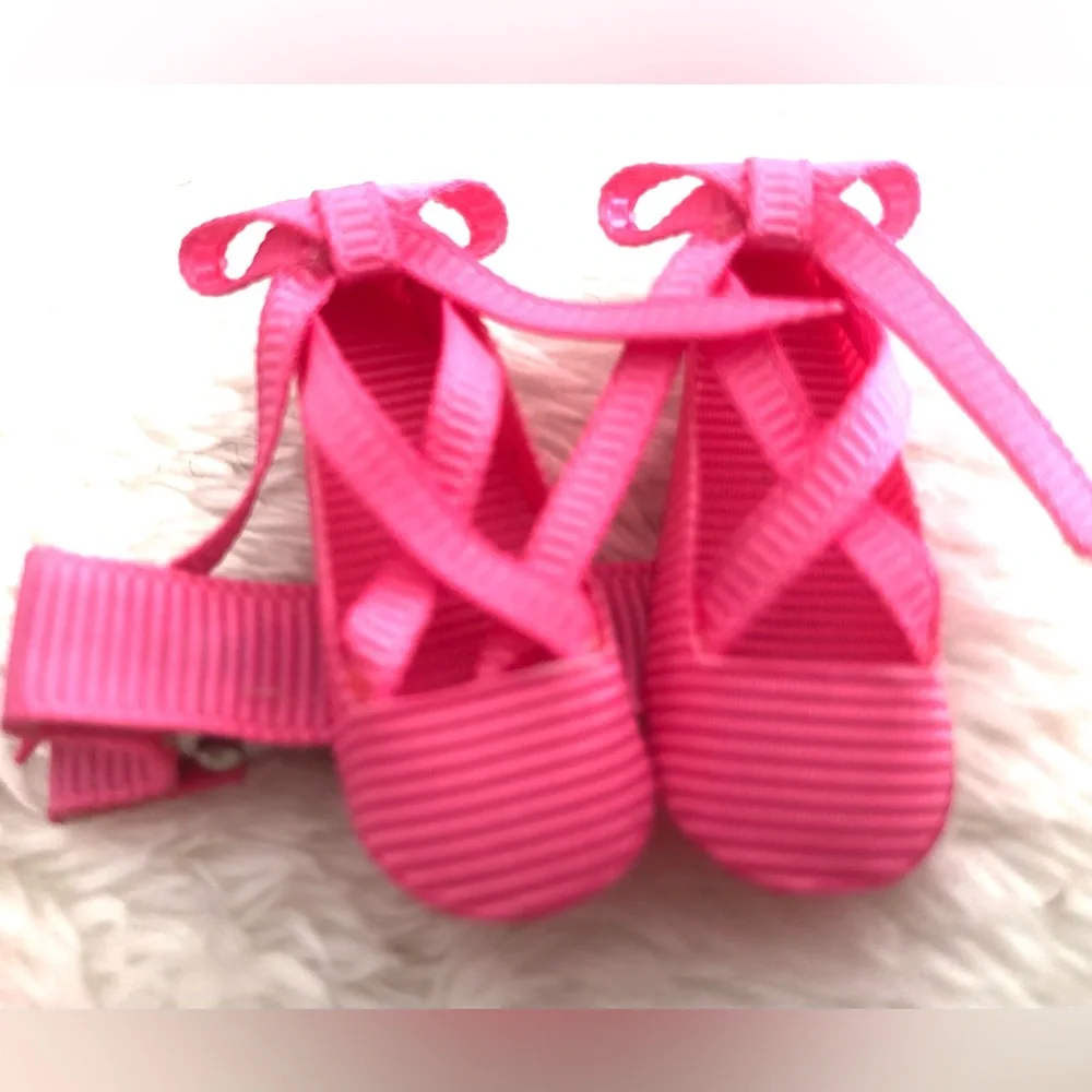 Ballet Hair clips - New little pair in original boutique gift packaging - dance